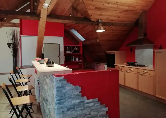 Duplex Au Bord Du Duingt