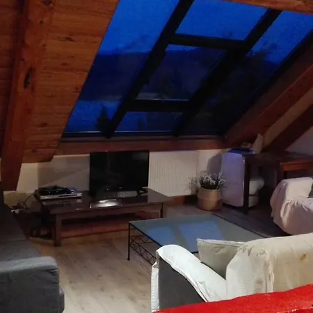 Duplex Au Bord Du Duingt
