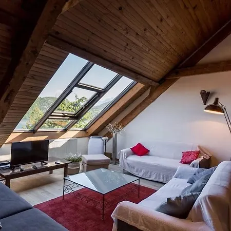 Duplex Au Bord Du *
